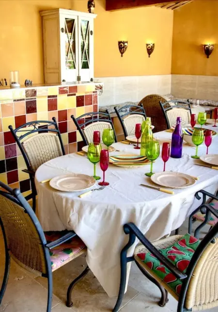 Évasion Provençale : Villa Élégante pour 10 Personnes - Photo 15