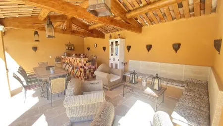 Évasion Provençale : Villa Élégante pour 10 Personnes - Photo 17