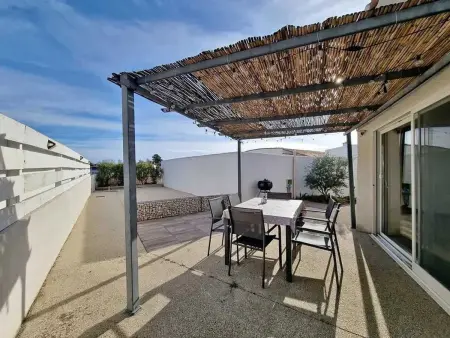 Maison accueillante à Saintes-Maries-de-la-Mer avec jardin clos - Photo 15