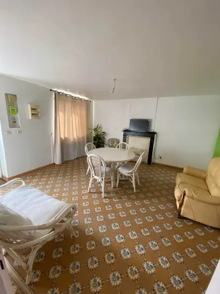 Maison chaleureuse à Audignies avec stationnement privé - Photo 3