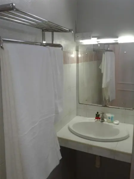 Studio moderne avec piscine à Grand Baie - 40 m² - Clim. - Photo 3