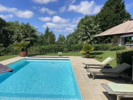 Maison d'exception à Arbonne, piscine privée saisonnière. - Photo 17