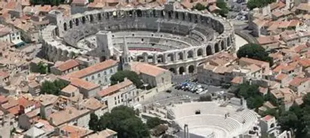 Appartement charmant à Arles, 75 m² avec vue sur la ville - Photo 8