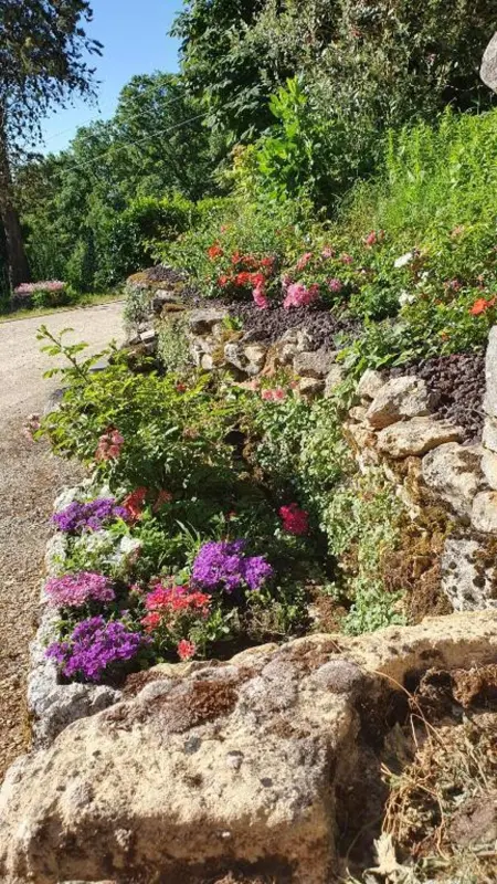 Maison charmeur avec jardin à Puy-l'Évêque et piscine partagée - Photo 19