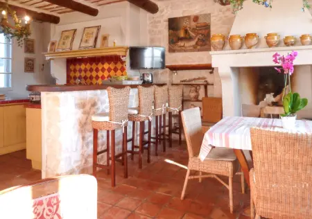 Grande maison avec piscine privée à Pernes-les-Fontaines - Photo 17