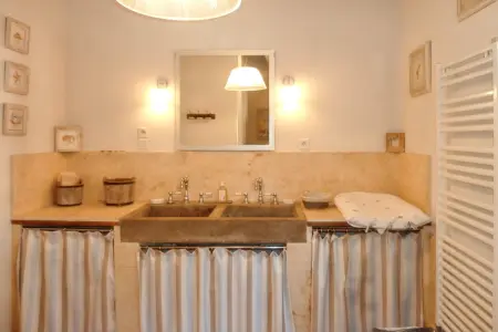 Grande maison avec piscine privée à Pernes-les-Fontaines - Photo 24