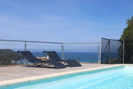 Villa spacieuse à Saint-Florent avec piscine, Villa 12 personnes à Saint Florent - Photo 1