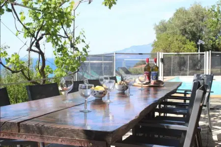 Villa spacieuse à Saint-Florent avec piscine, Villa 12 personnes à Saint Florent - Photo 2