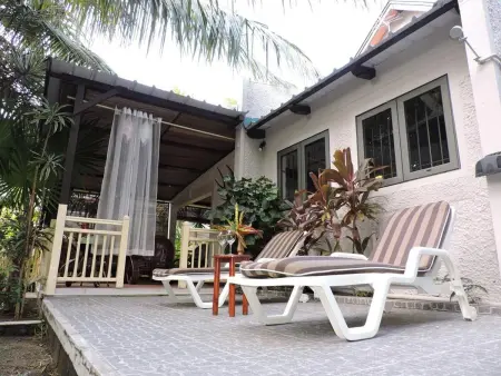 Maison cosy à Blue Bay avec parking privé et terrasse - Photo 2