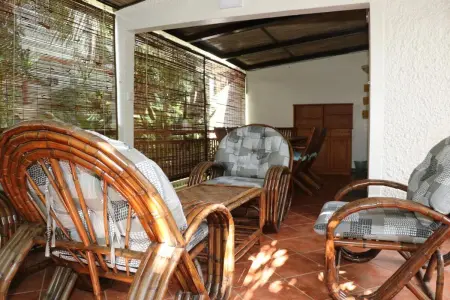 Maison cosy à Blue Bay avec parking privé et terrasse - Photo 15
