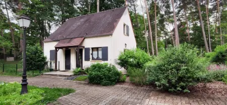Maison de charme à Arbonne-la-Forêt avec terrasse-jardin verdoyant - Photo 1