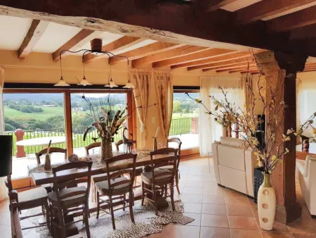 Maison confortable avec jacuzzi à Zugarramurdi, Maison 8 personnes à Zugarramurdi - Photo 2