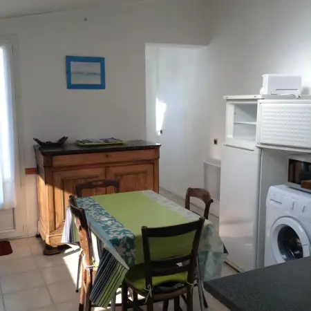 Maison charmante à Sainte-Marie-de-Ré avec terrasse - Photo 3