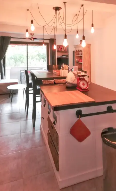 Charmante villa à Dauphin avec piscine privée et jardin - Photo 2