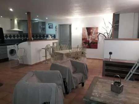 Maison charmante à Maillane avec piscine privée - Photo 5