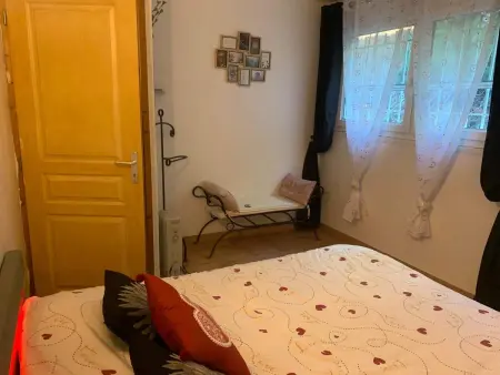 Maison charmante à Maillane avec piscine privée - Photo 9