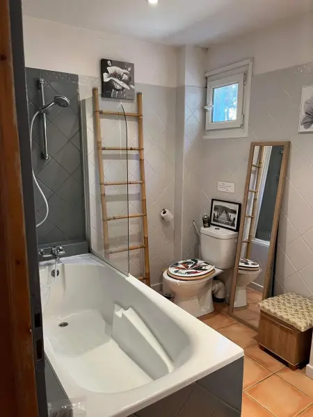 Maison charmante à Maillane avec piscine privée - Photo 11