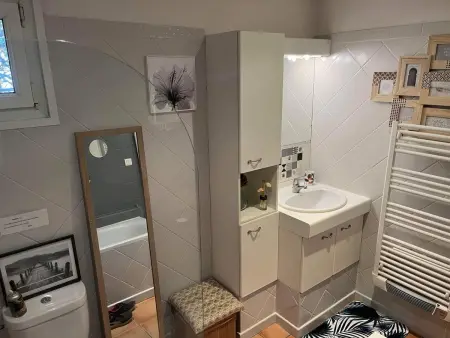 Maison charmante à Maillane avec piscine privée - Photo 13