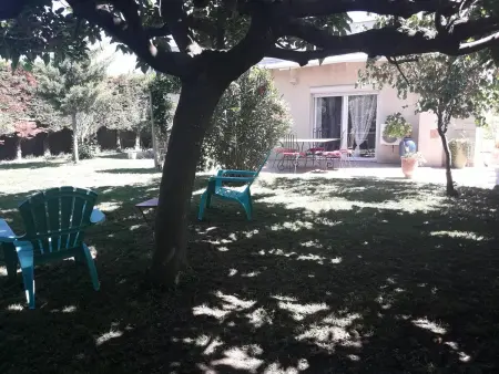 Maison charmante à Maillane avec piscine privée - Photo 14
