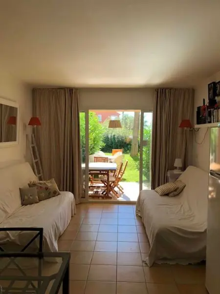 Appartement agréable Roquebrune 32 m² piscine partagée au soleil!   - Photo 5