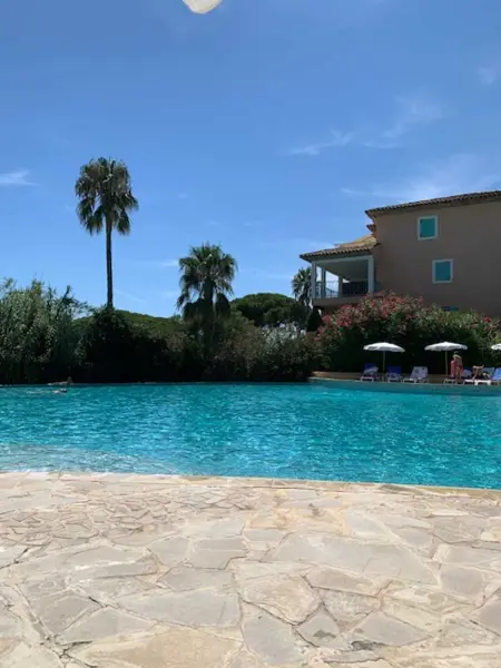 Appartement agréable Roquebrune 32 m² piscine partagée au soleil!   - Photo 17