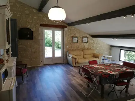 Appartement charmant à Castéra-Lectourois avec piscine partagée - Photo 2