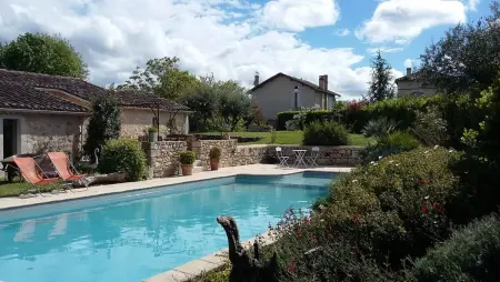 Appartement charmant à Castéra-Lectourois avec piscine partagée - Photo 10