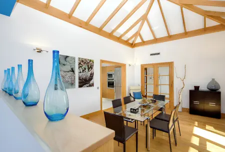 Villa élégante proche de Playa Blanca, piscine privée, jardin. - Photo 9