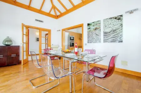 Villa élégante proche de Playa Blanca, piscine privée, jardin. - Photo 15
