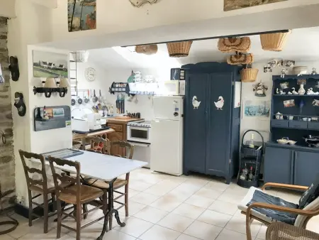 Maison paisible à Moëlan-sur-Mer avec jardin et barbecue - Photo 9