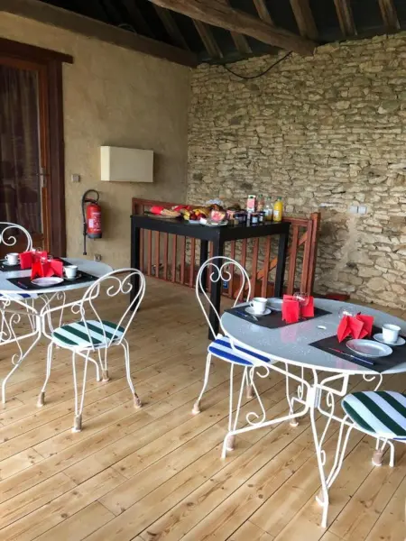 Spacieuse villa à Proissans avec piscine privée - Photo 3