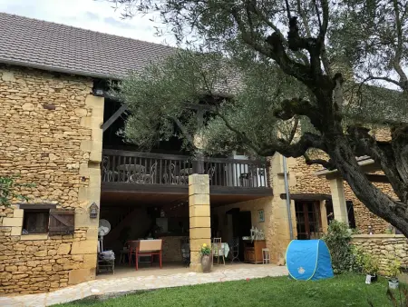 Spacieuse villa à Proissans avec piscine privée - Photo 17