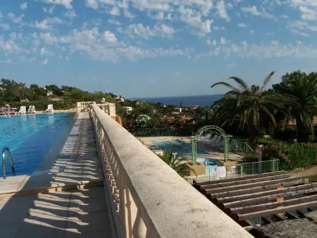 Appartement cosy à Roquebrune-sur-Argens avec Piscine - 34 m² - Photo 13