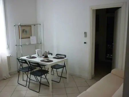 Appartement avec 2 Chambres à Bologne - 60 m² avec Jardin - Photo 10