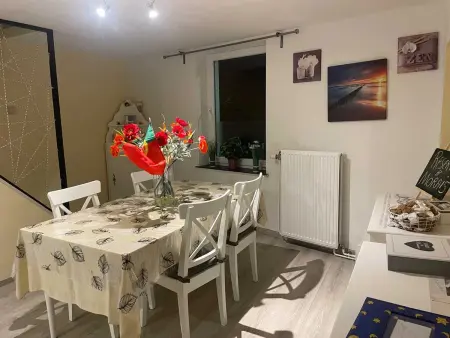 Appartement spacieux à Charleroi 100 m² avec parking 5 pers - Photo 18