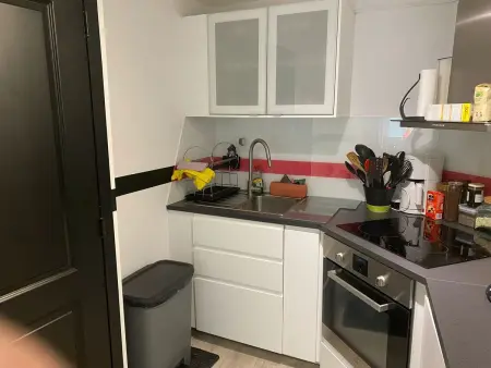 Appartement spacieux à Charleroi 100 m² avec parking 5 pers - Photo 38