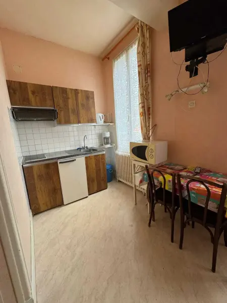 Studio confort à Néris-les-Bains - 18 m² avec jardin - Photo 1