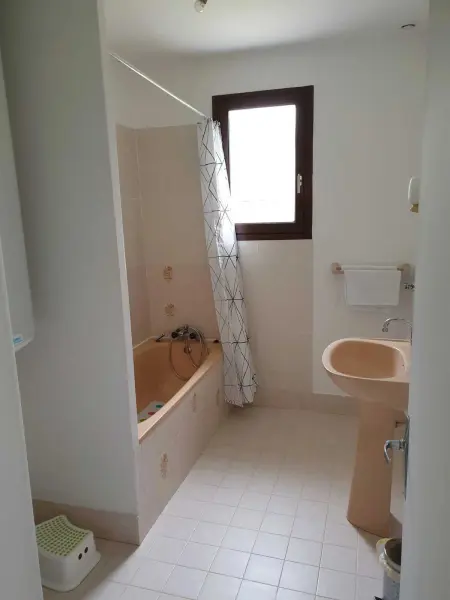Maison charmante à Seigy, vue sur jardin, accepte animaux. - Photo 9