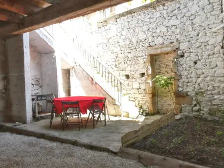 Maison charmante avec terrasse et jardin à Noves - Photo 5