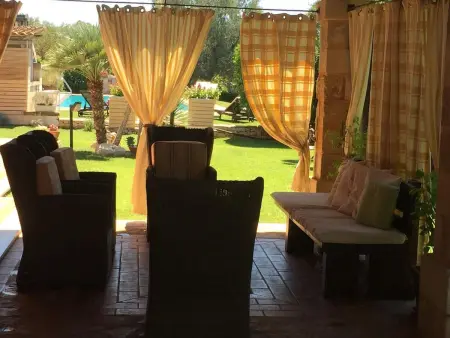 Villa élégante à San Vito dei Normanni avec piscine privée - Photo 4