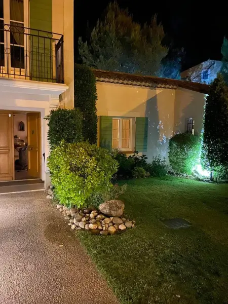 Villa de charme à Mallemort + piscine, Villa 7 personnes à Mallemort - Photo 2