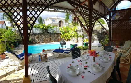 Villa charmante à Blue Bay avec piscine privée - Photo 15