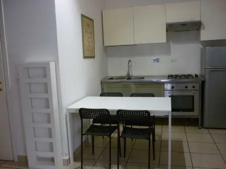 Studio moderne à Bologna avec climatisation 40 m² - Photo 2