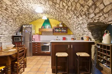 Villa charmante à Castellbell i el Vilar avec piscine privée - Photo 8