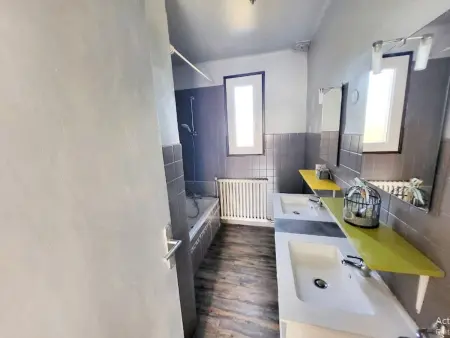 Appartement charmant à Ria-Sirach avec vue sur montagnes, 80 m² - Photo 6