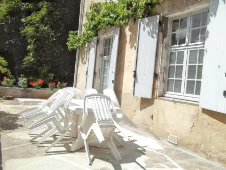 Appartement charmant à Rouffilhac avec vue sur jardin - Photo 5