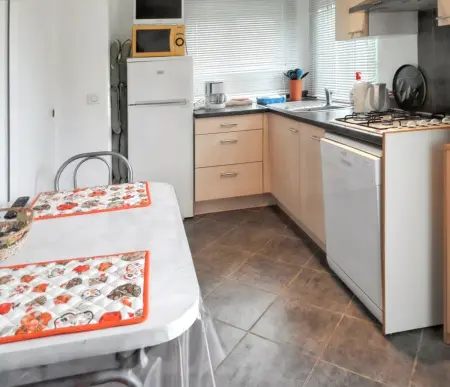 Maison charmante à Montauroux avec jacuzzi et vue - Photo 2