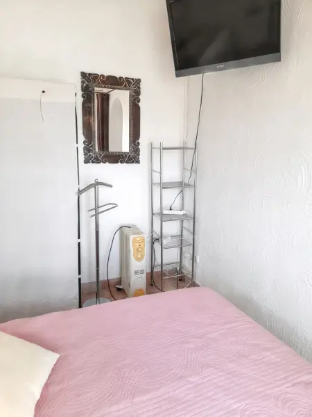 Maison charmante à Montauroux avec jacuzzi et vue - Photo 5