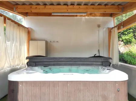 Maison charmante à Montauroux avec jacuzzi et vue - Photo 9
