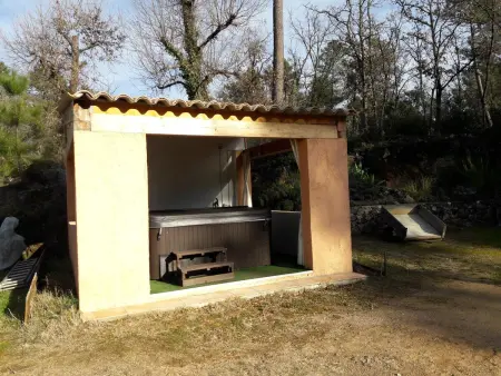 Maison charmante à Montauroux avec jacuzzi et vue - Photo 11
